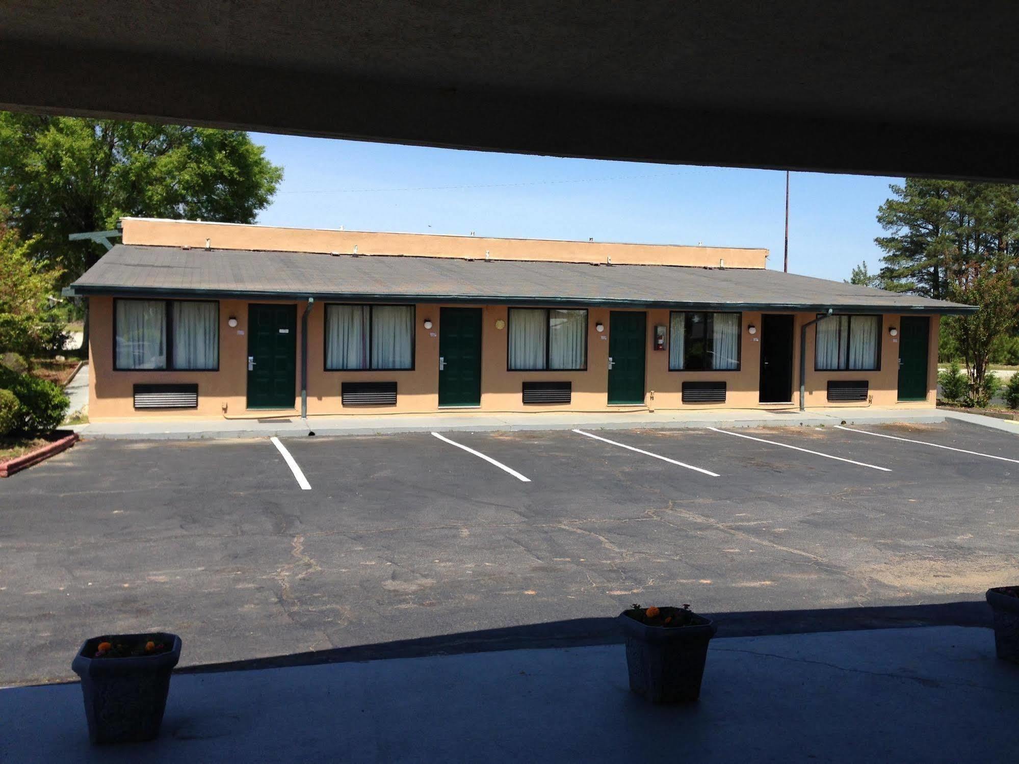 Express Inn Thomson Exterior foto